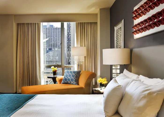 Thewit Chicago, A Hilton Hotel