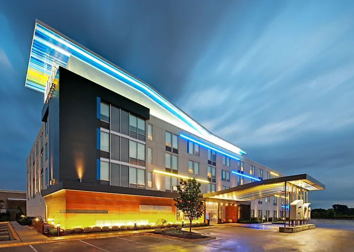 Aloft Bolingbrook