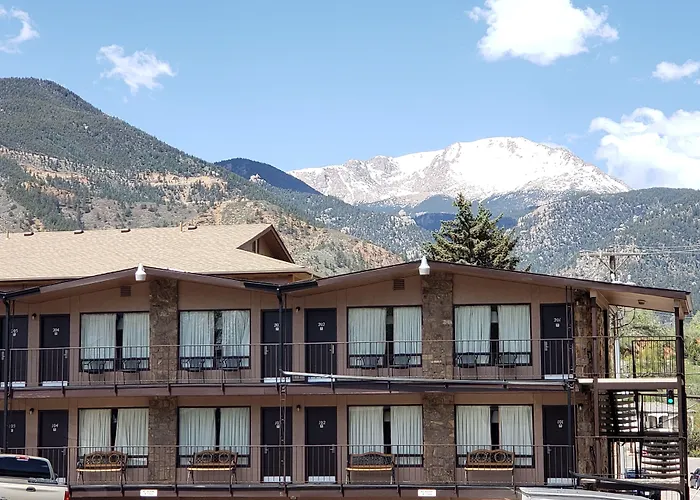 Silver Saddle Motel