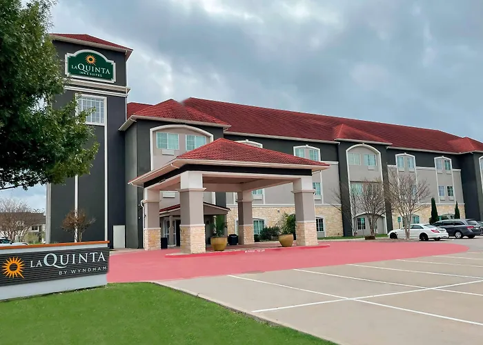 La Quinta By Wyndham Waxahachie Hotel