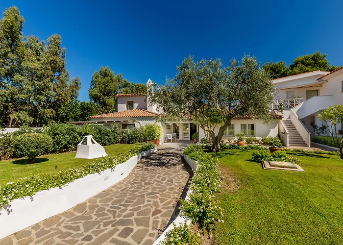 The Pelican Beach Resort & Spa - Adults Only Olbia