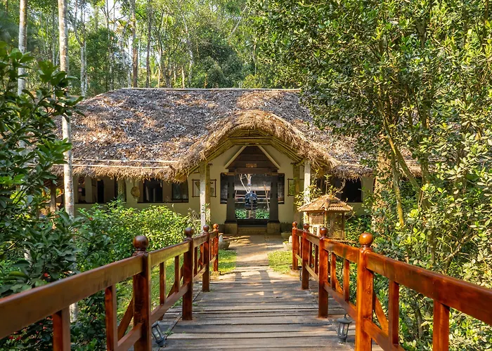 Amritara Shalimar Spice Garden Resort & Spa