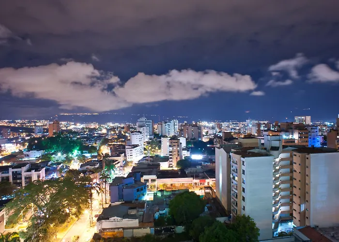 Dann Carlton Bucaramanga