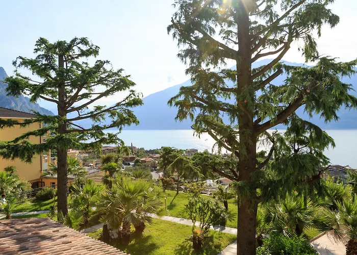 Hotel San Pietro Limone sul Garda