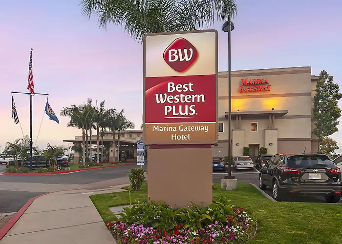 Best Western Plus Marina Gateway Hotel