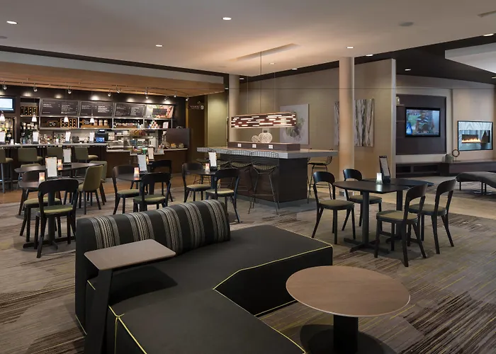 Courtyard By Marriott Glenwood Springs Hotel