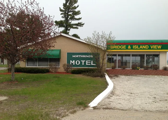 North Winds Motel Mackinaw City