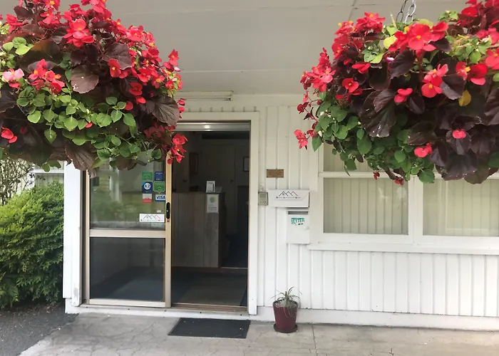 Fairy Springs Motel