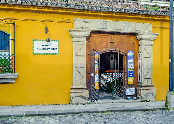 Hotel Casa Del Parque By Ahs