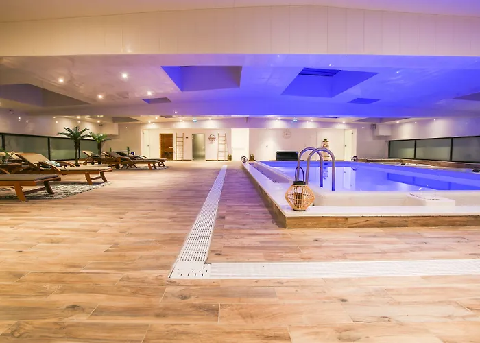 Zenia Hotel & Spa Proville