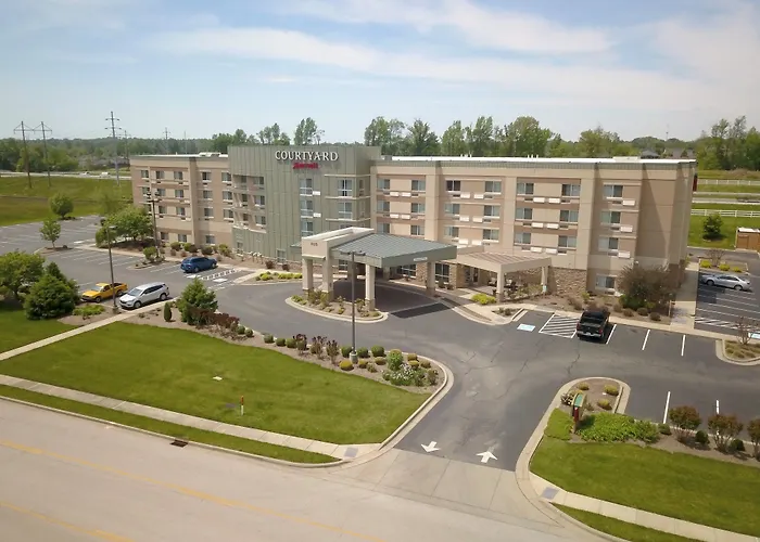 Courtyard By Marriott Owensboro Hotel