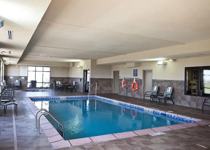 Holiday Inn Express And Suites Urbandale Des Moines By Ihg