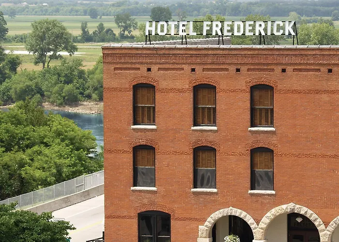 Hotel Frederick
