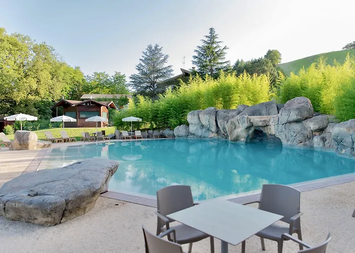 Hotel Le Grotte Genga 