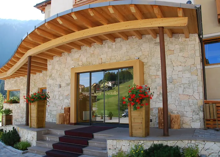 Hotel Cristallo - Wellness Mountain Living Badia 
