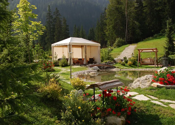 Hotel Cristallo - Wellness Mountain Living Badia 