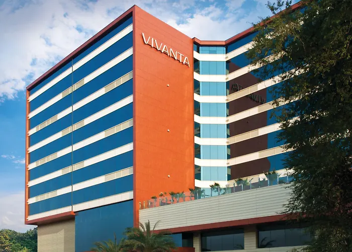 Vivanta , Begumpet