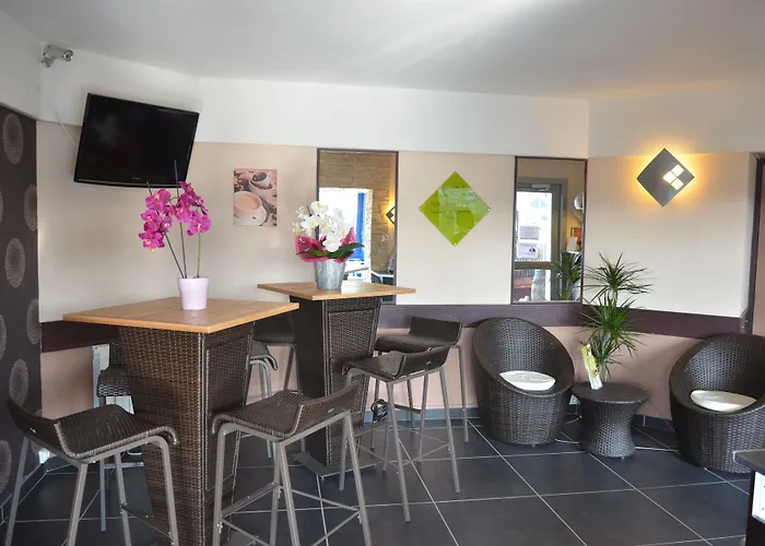 Hotel Macon la Salle Saint-Albain