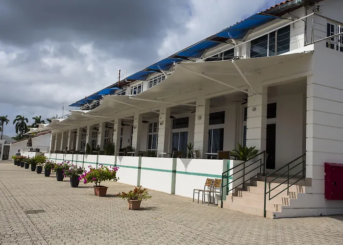 Marina Hotel At Shelter Bay Colon