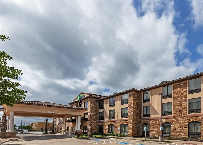 Holiday Inn Express & Suites Austin Nw - Lakeway By Ihg