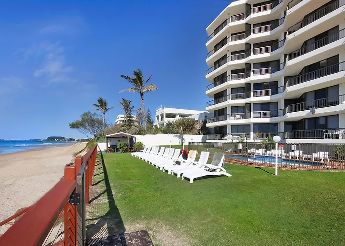Spindrift On The Beach - Absolute Beachfront