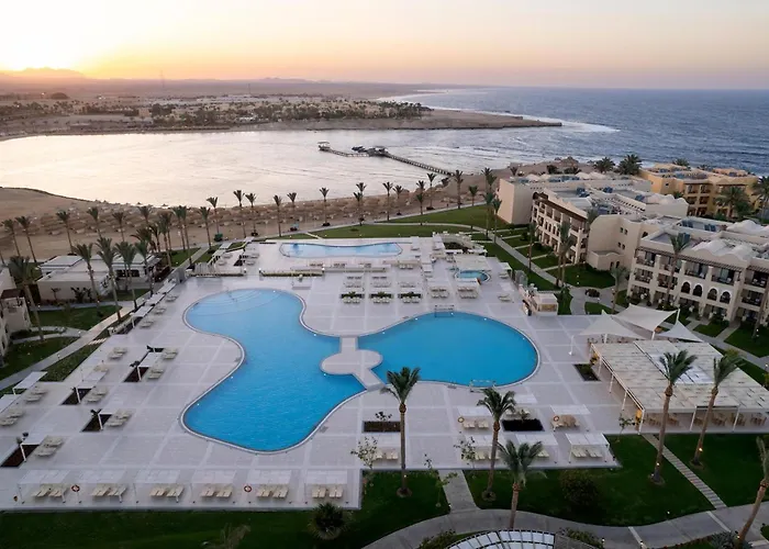 Jaz Lamaya Resort Baai van Coraya