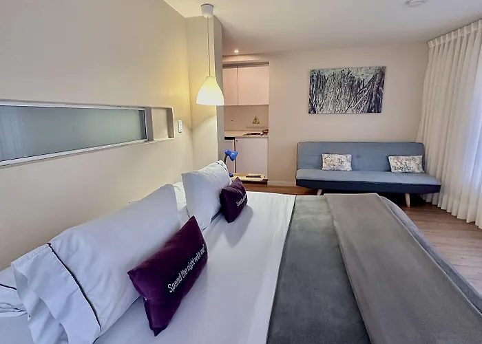 Hotel Living 55