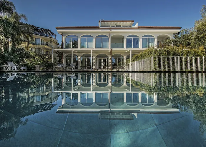 Sicilia'S Art Hotel & Spa Aci Trezza