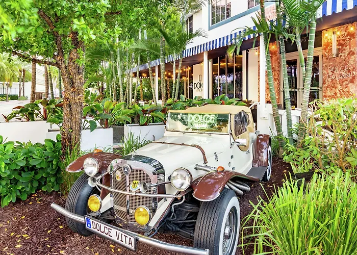 Gale South Beach, Curio Collection By Hilton