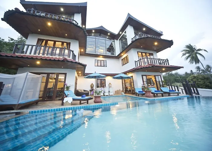 Paradise Island Estate