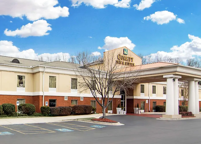 Quality Inn & Suites Decatur - Atlanta East Lithonia