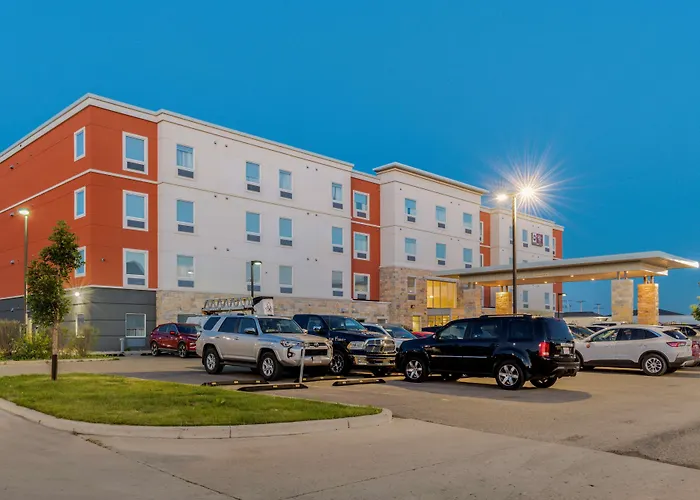 Best Western Plus Eastgate Inn & Suites Regina