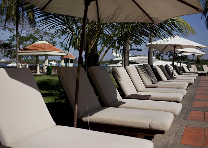 Riverside Serviced Apartments