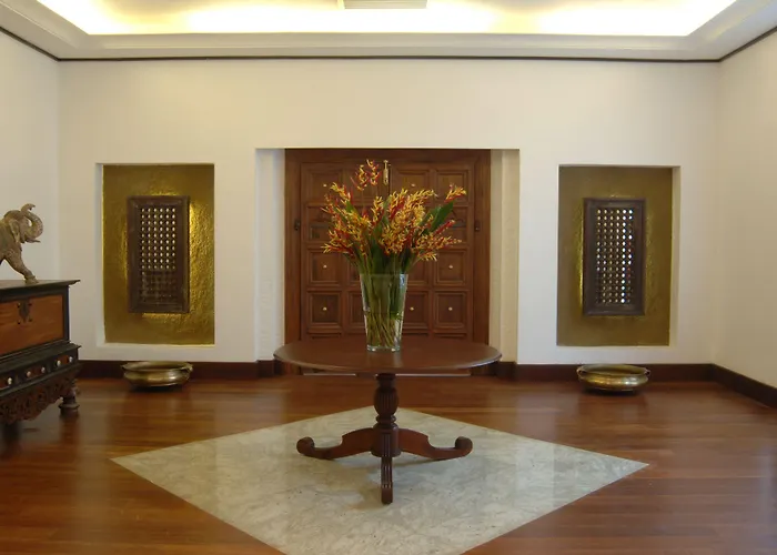 Royal Palms Beach Hotel Kalutara