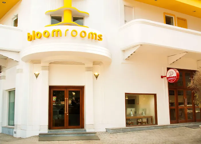 Bloomrooms @ New Delhi Railway Station