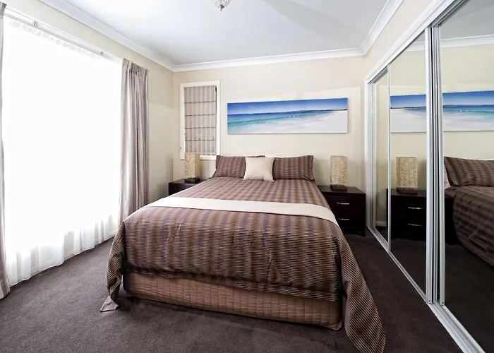 Dolphin Shores