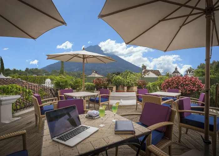 Pensativo House Hotel (Adults Only)