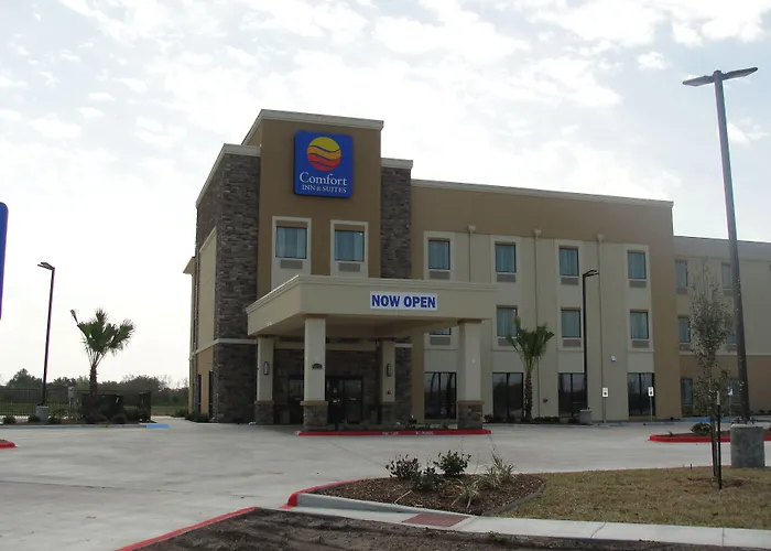 Comfort Inn & Suites Victoria North