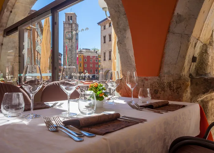 Hotel Portici - Romantik & Wellness Riva del Garda