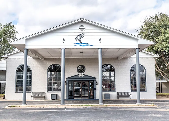Lake View Inn