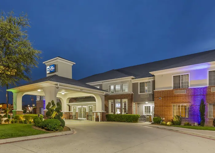 Best Western Fort Worth Inn & Suites