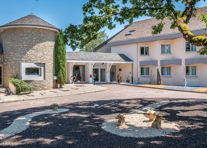 Hôtel Causse Comtal Rodez, The Originals Relais