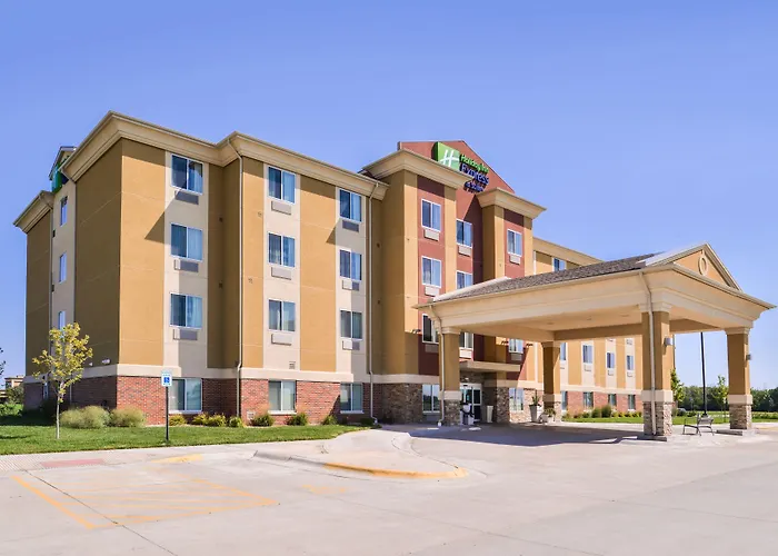 Holiday Inn Express Hotel & Suites York By Ihg