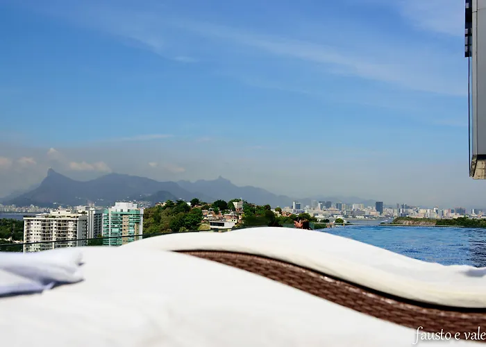 H Niteroi Hotel