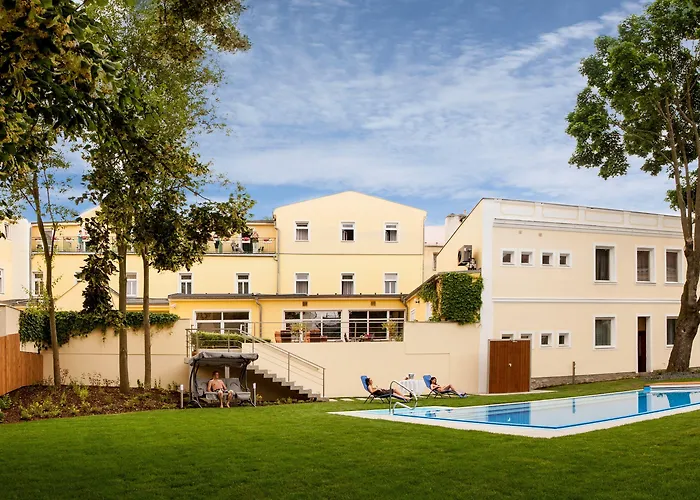 Hotel Reza