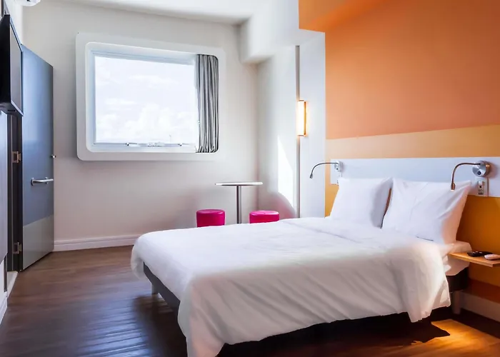 Ibis Budget Pindamonhangaba
