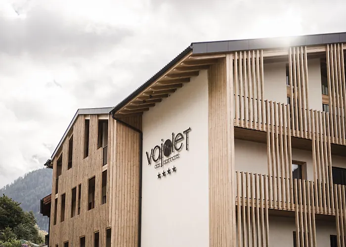 Alpinhotel Vajolet - Adults Only Tires