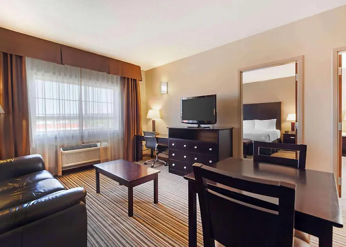 Best Western Plus Peace River Hotel & Suites