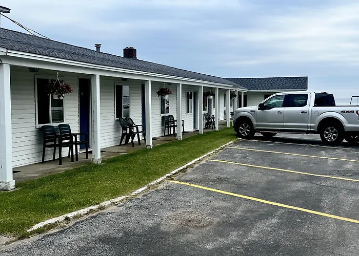 Sunrise Beach Motel