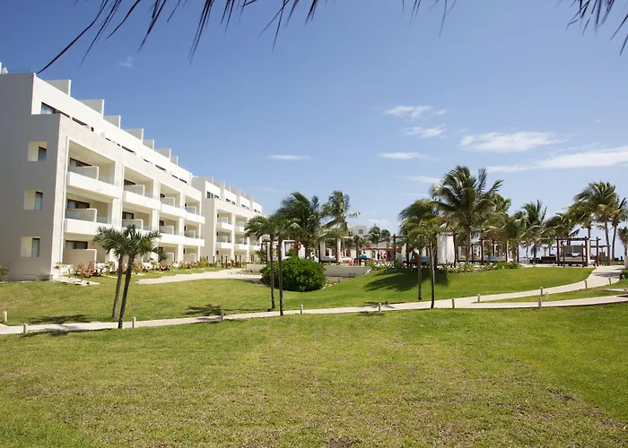 Akumal Bay Beach & Spa Resort